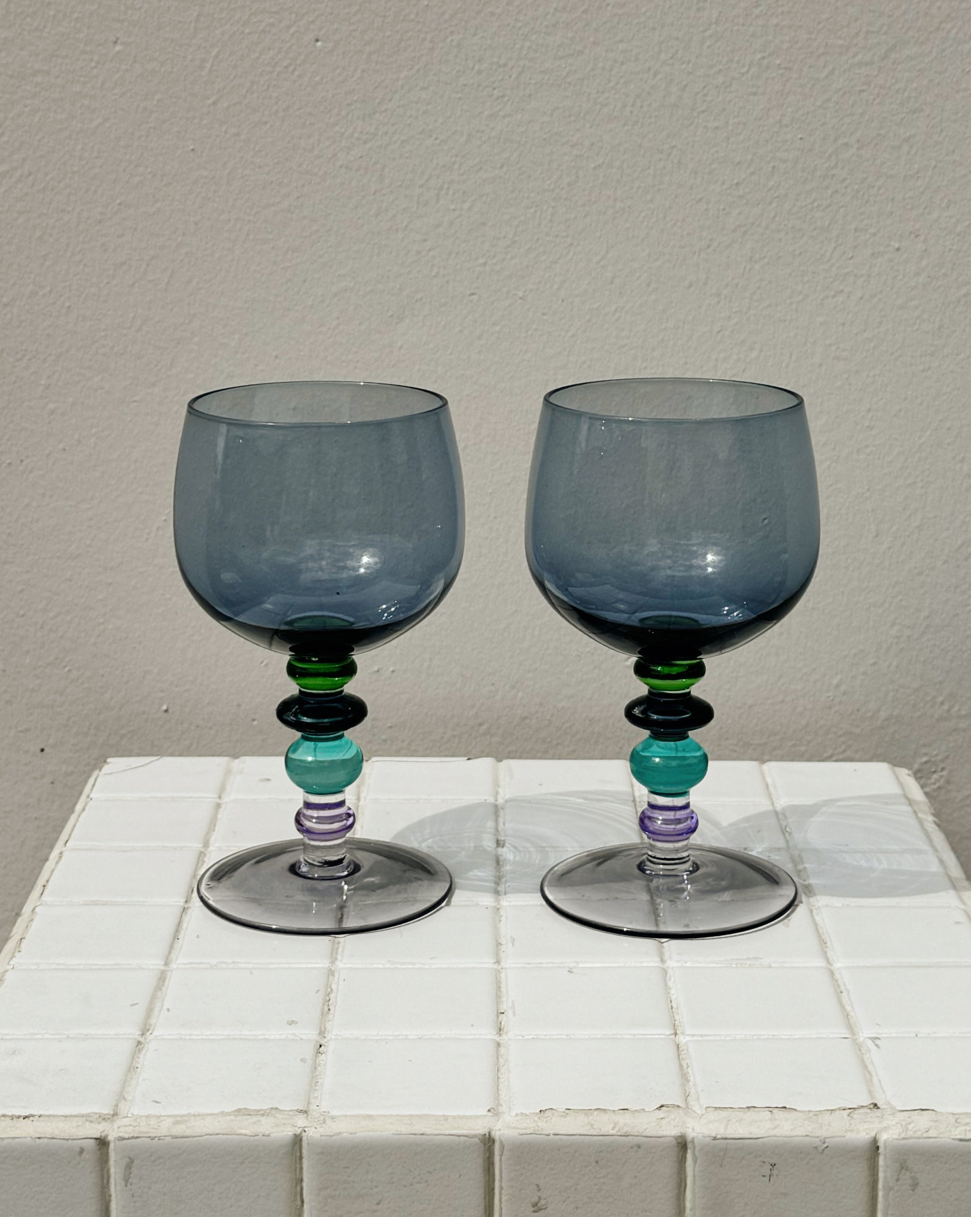 Gemstone Bubble Smoked Glasses - Hey Jude