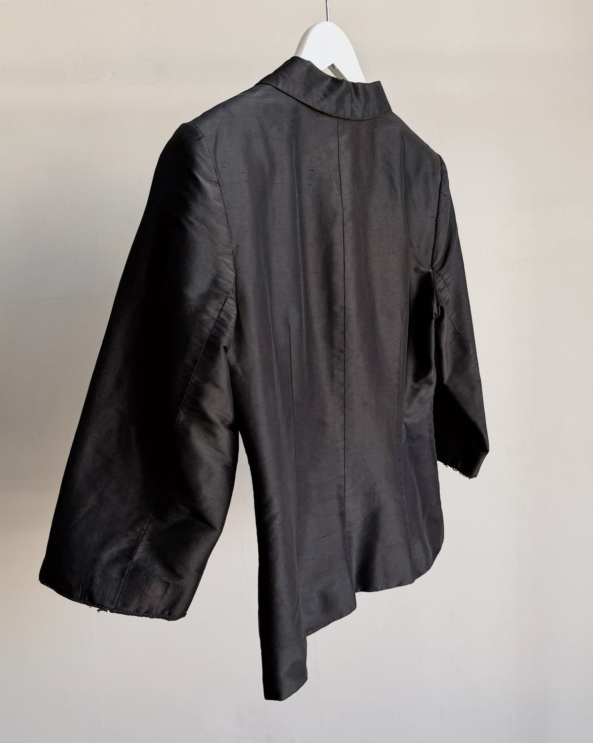 Black 3/4 Sleeve Silk Jacket