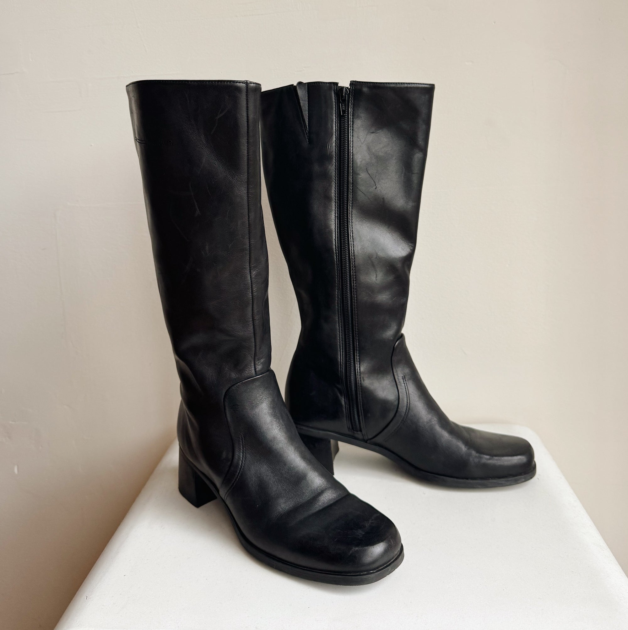 Black Classic Leather High Boots | Size 8 - Hey Jude
