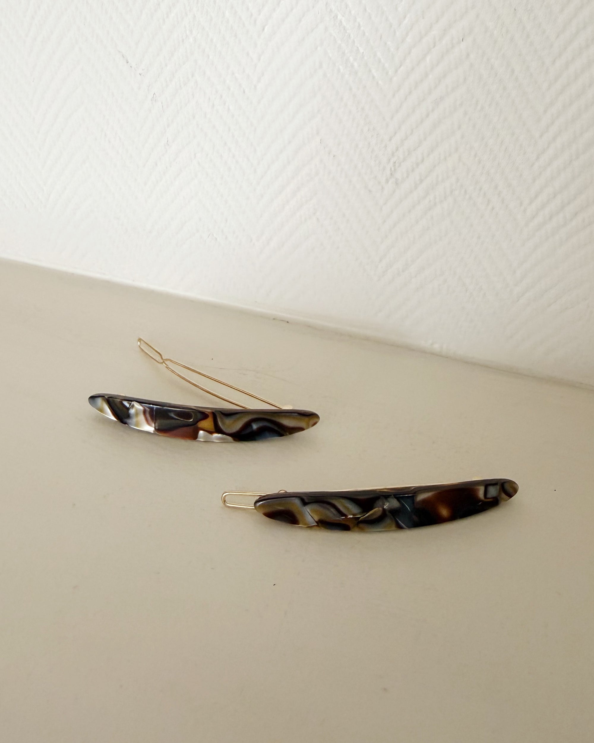 Parcelona | Small Oblong Hair Clips in Earthy Swirl