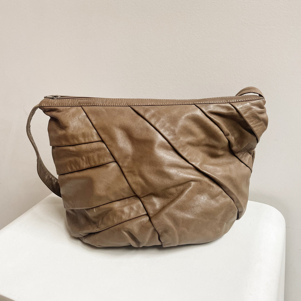 Mushroom Soft Leather Pleat Bag