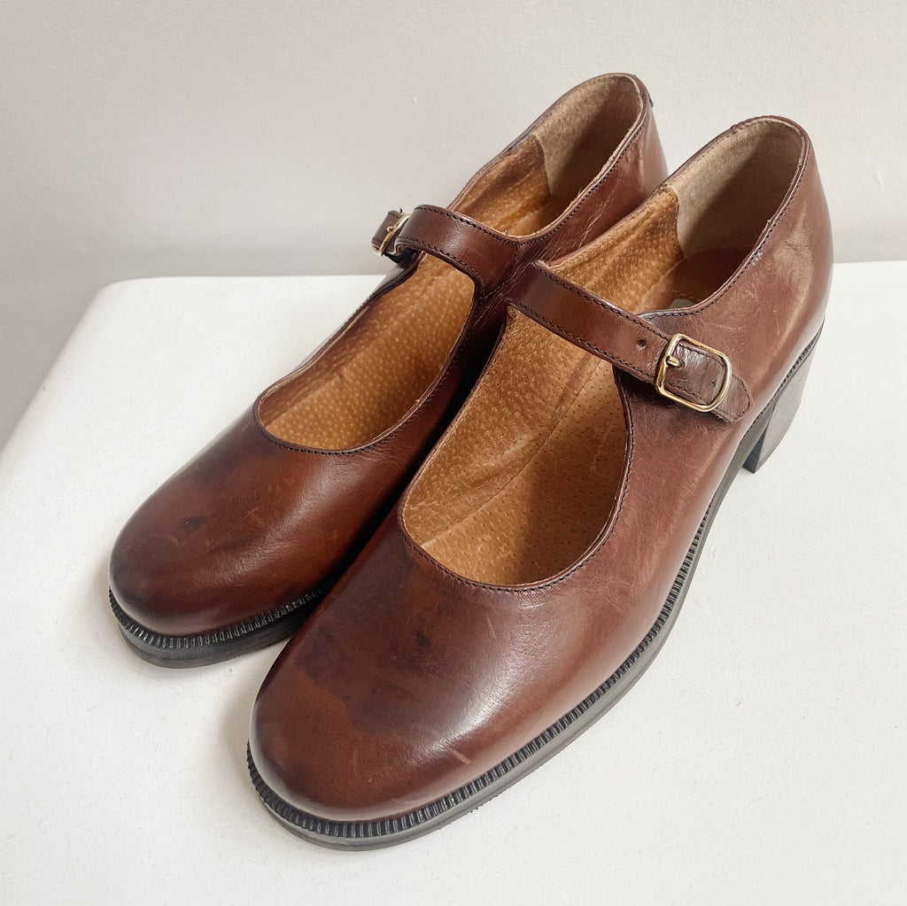 Auburn Leather Mary Janes | Size 7.5