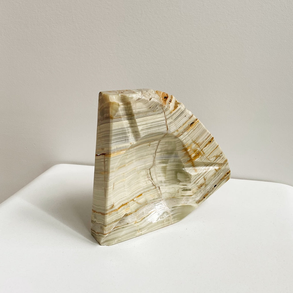 Structural Marble Catchall