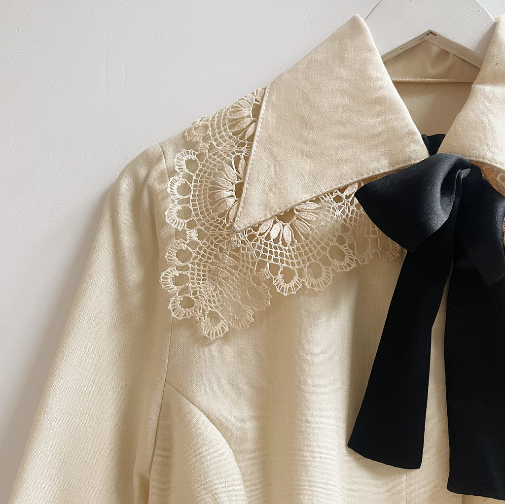 Eggnog Embroidered Bow Blouse