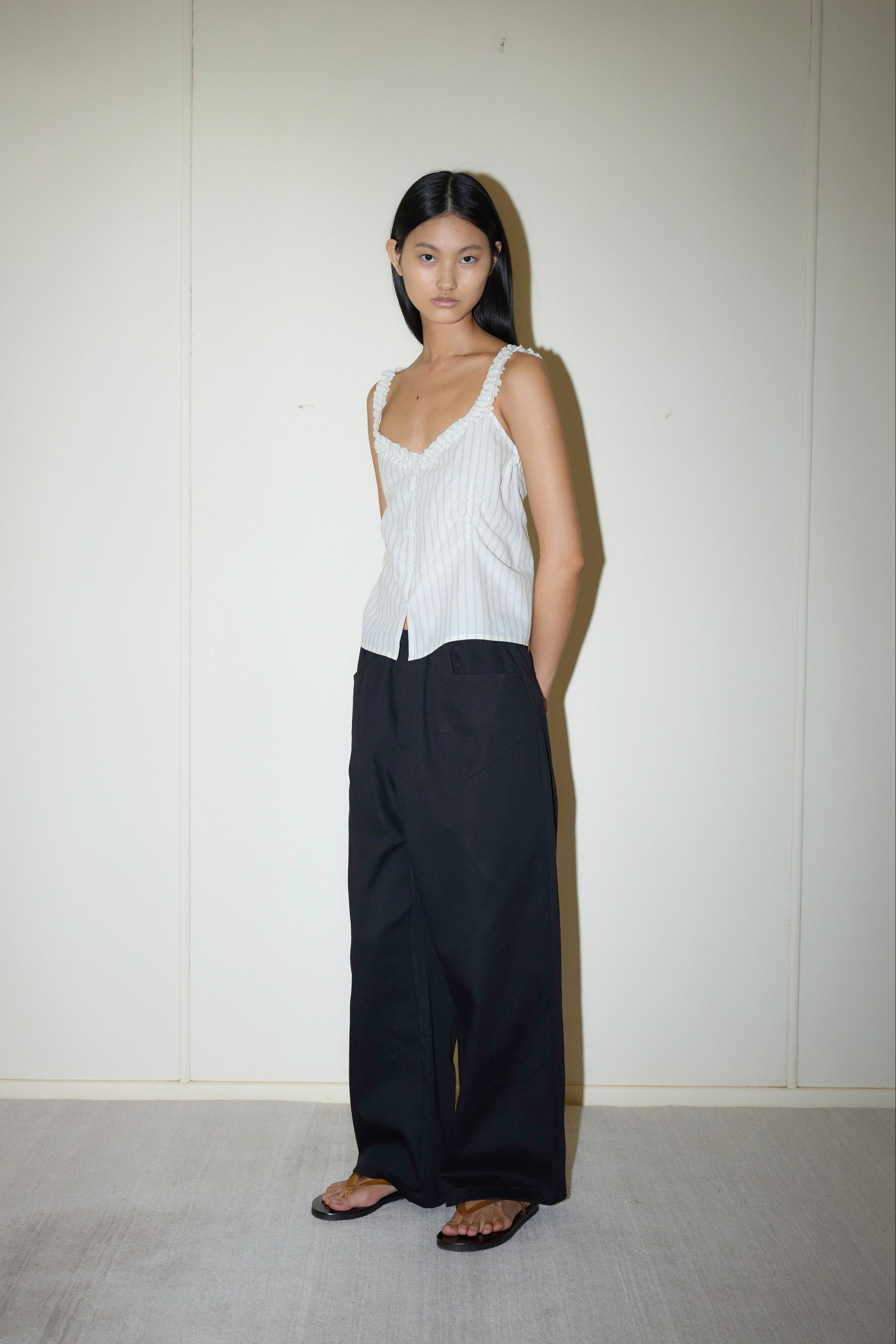 Deiji Studios | Cotton Square Pocket Pant in Black