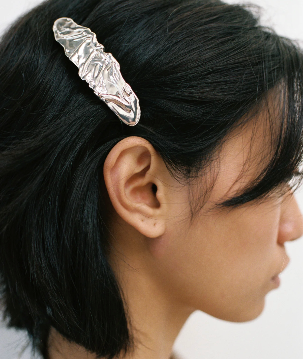 Wolf Circus | Frida Barrette in Silver - Hey Jude