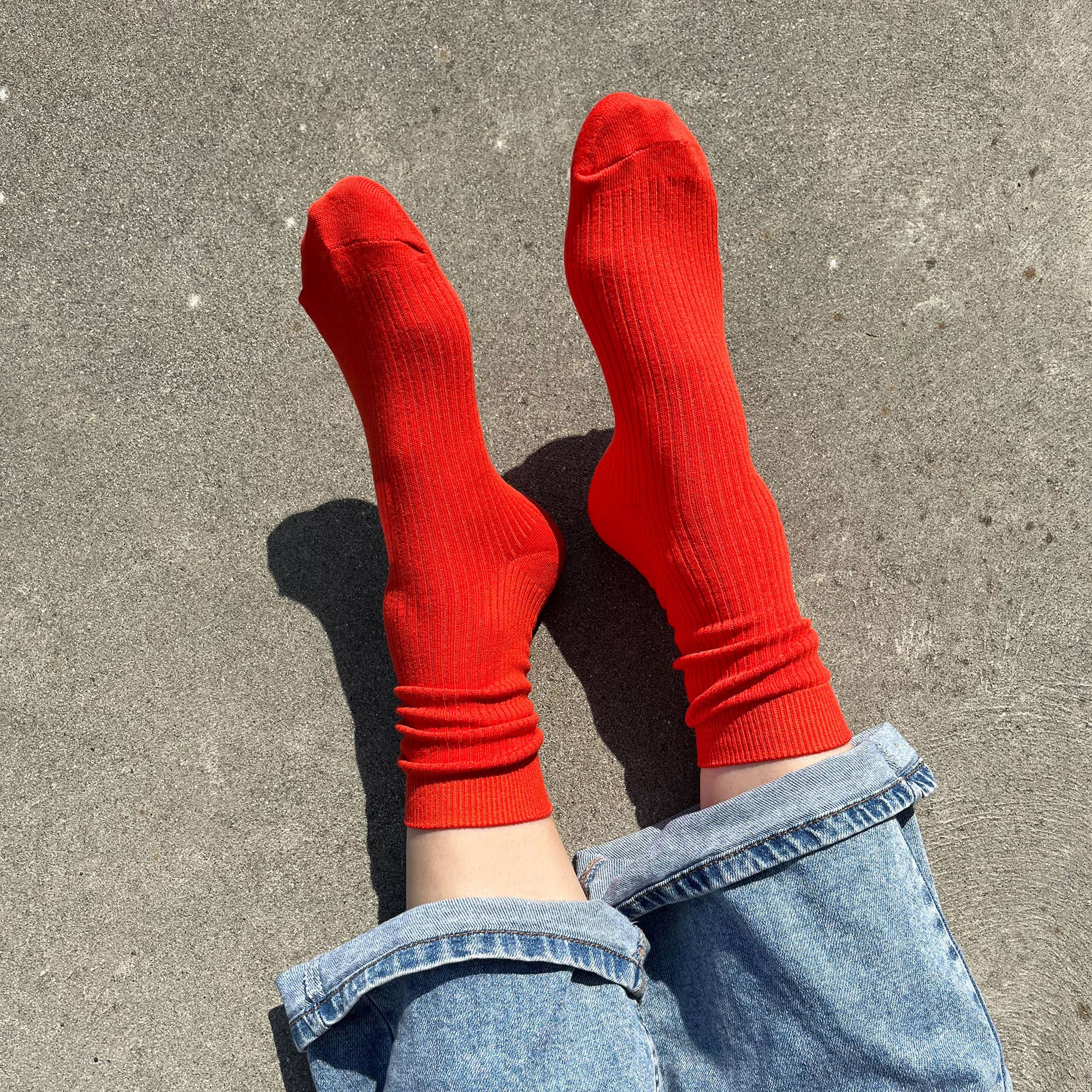 Bondoodle - Everyday Cotton Crew Socks in Tomato Red - Hey Jude