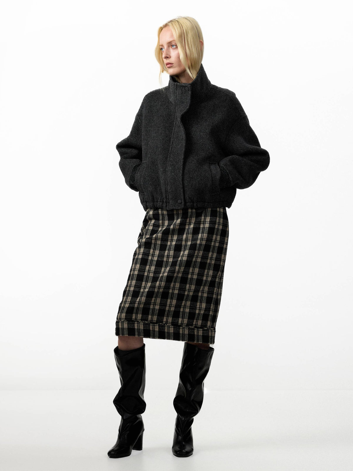 CUBIC | Relaxed Wool Cropped Jacket in Dark Grey