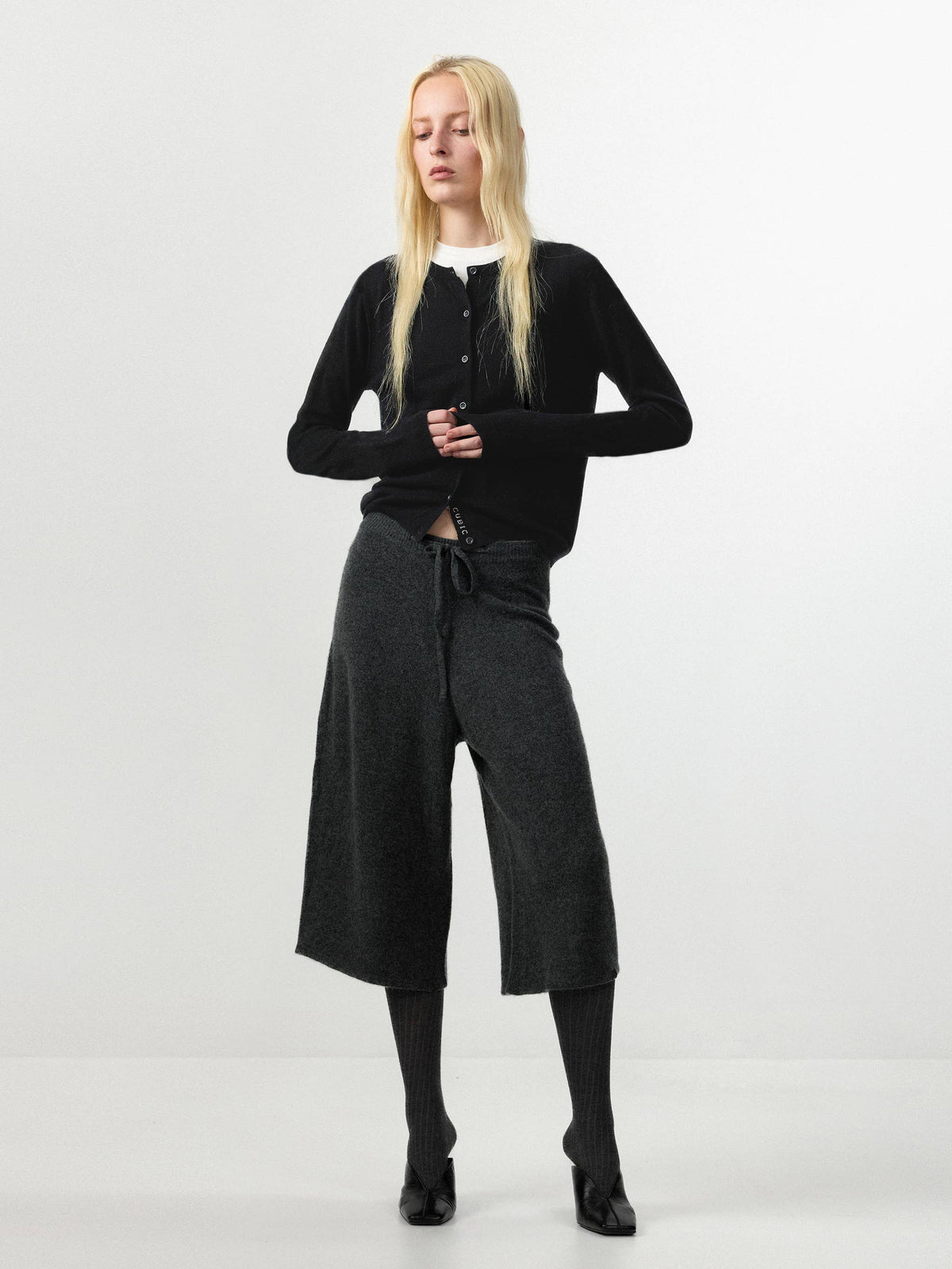 CUBIC | Ribbed Wool Knit Culottes in Dark Gray