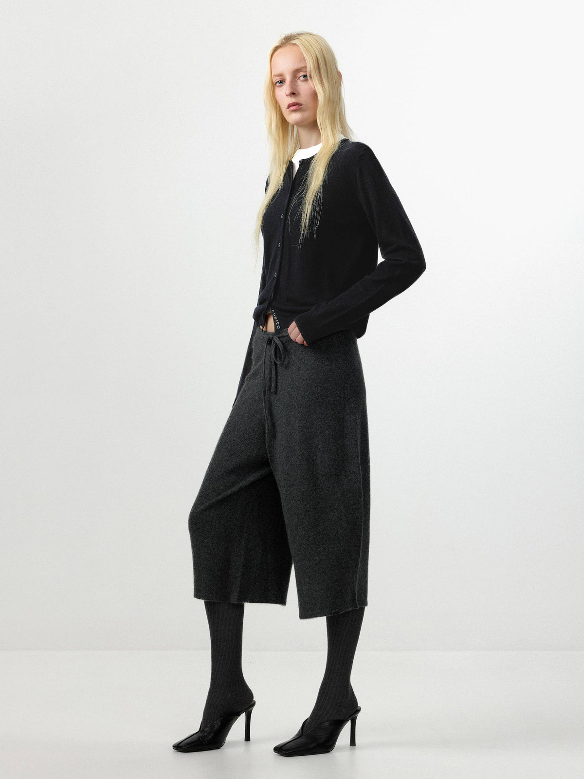 CUBIC | Ribbed Wool Knit Culottes in Dark Gray
