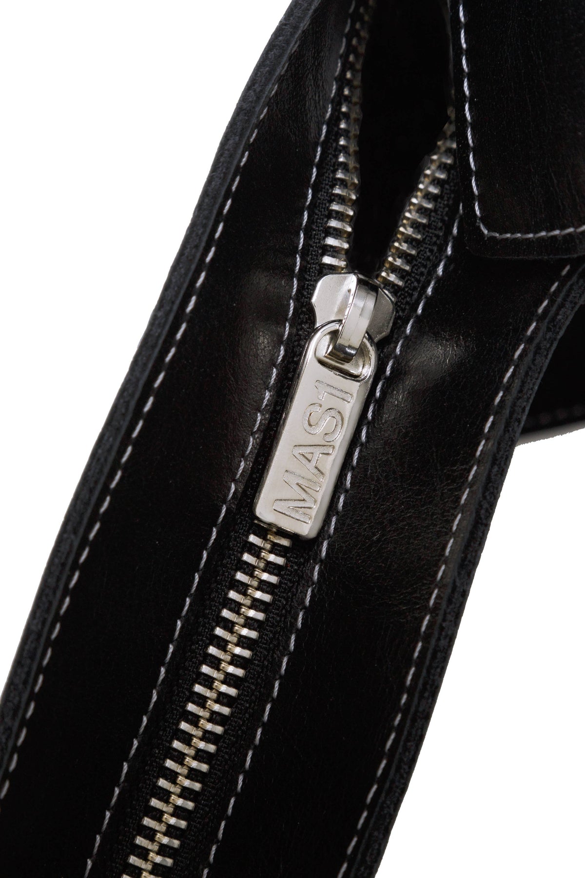 Mas1 | Bruna Leather Crossbody in Black