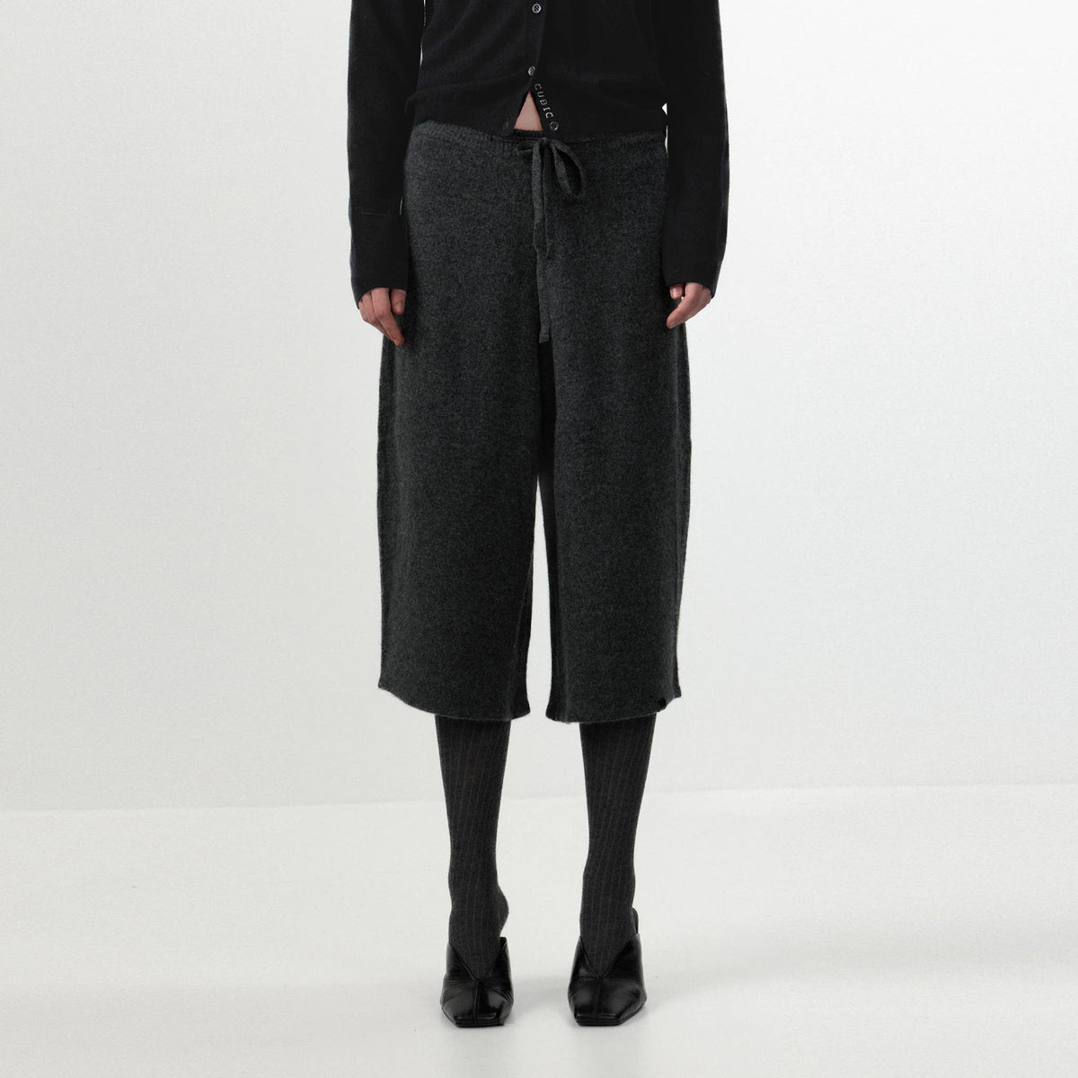 CUBIC | Ribbed Wool Knit Culottes in Dark Gray