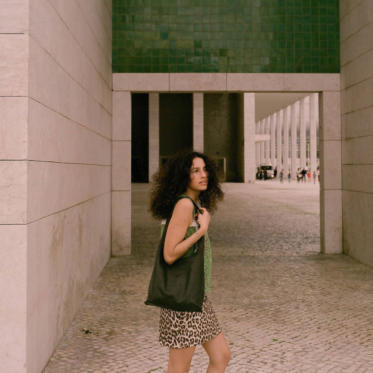 Balagan Studio | Leather Sak Bag in Black