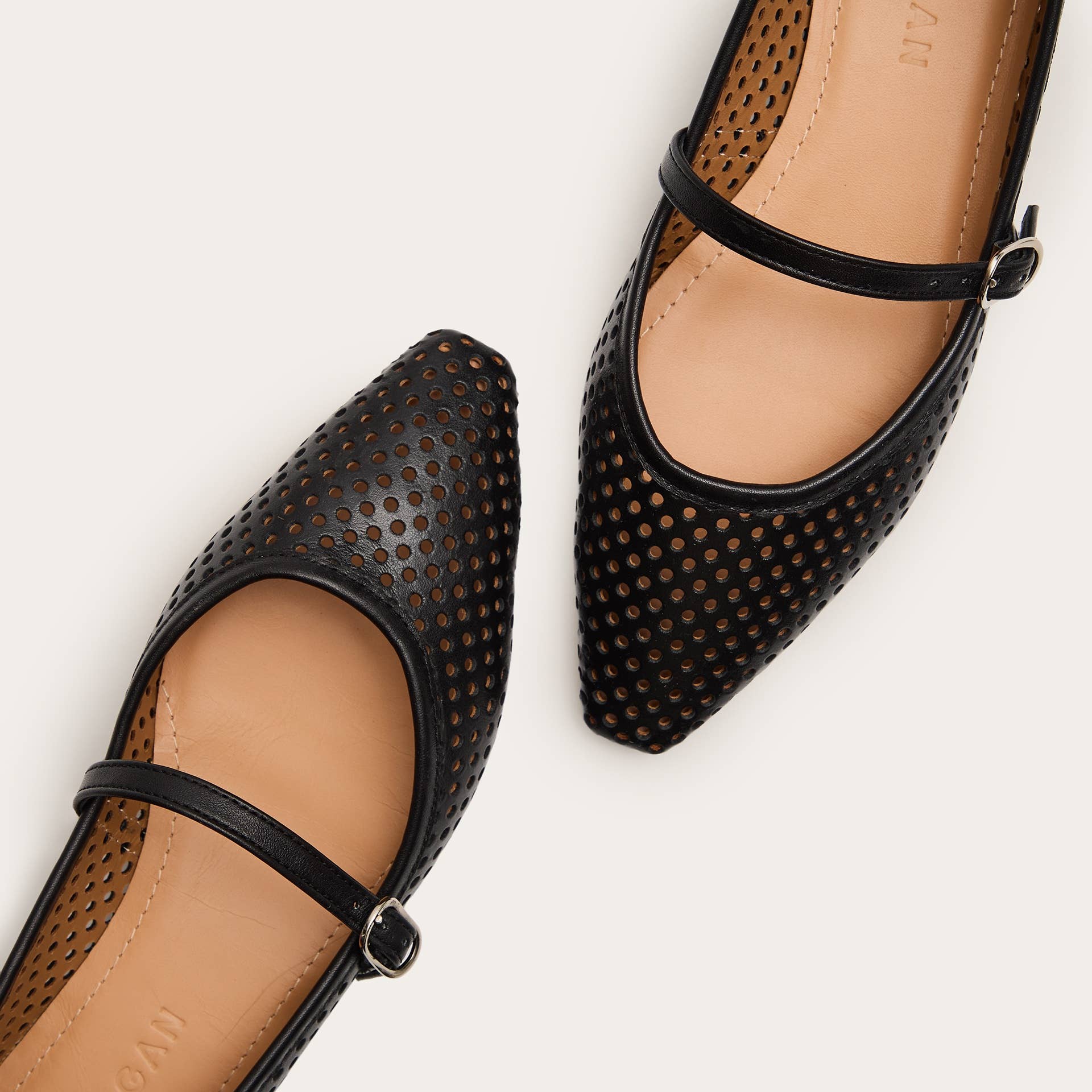 Balagan Studio | Neta Ballerina in Black