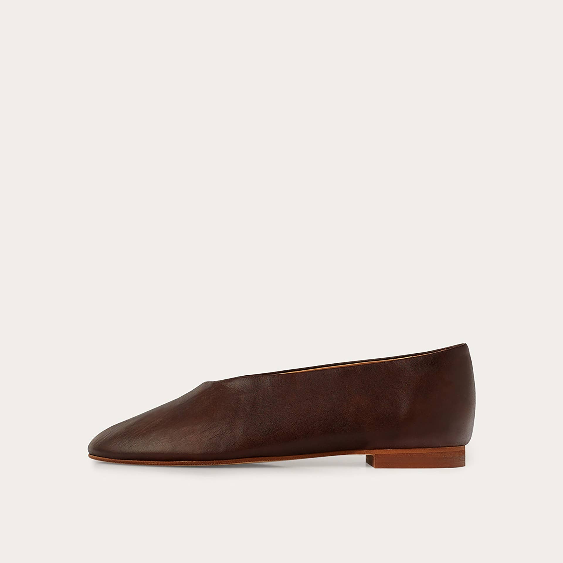 Balagan Studio - Opera Ballerina, deep brown: Brown / 40 - Hey Jude