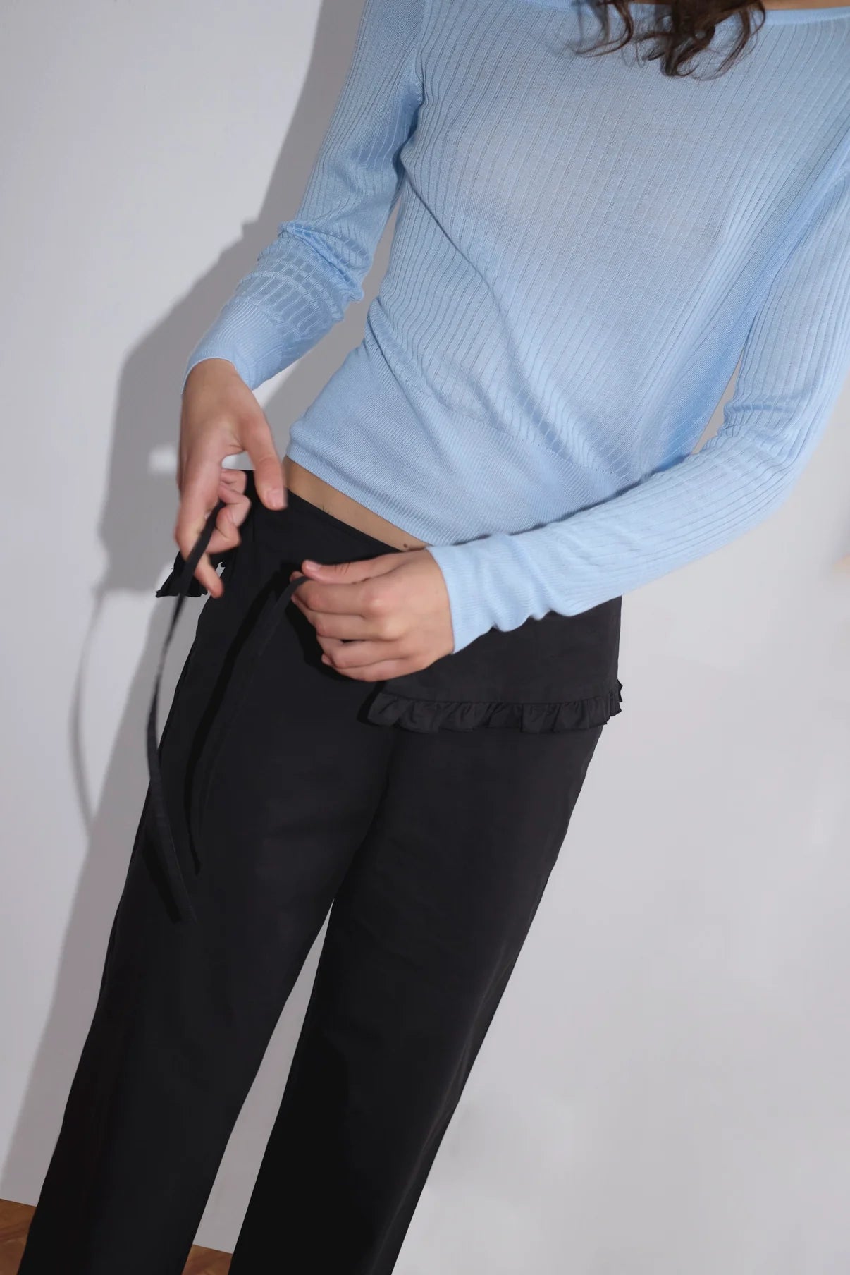 Deiji Studios | Flounce Belt Pant in Black - Hey Jude