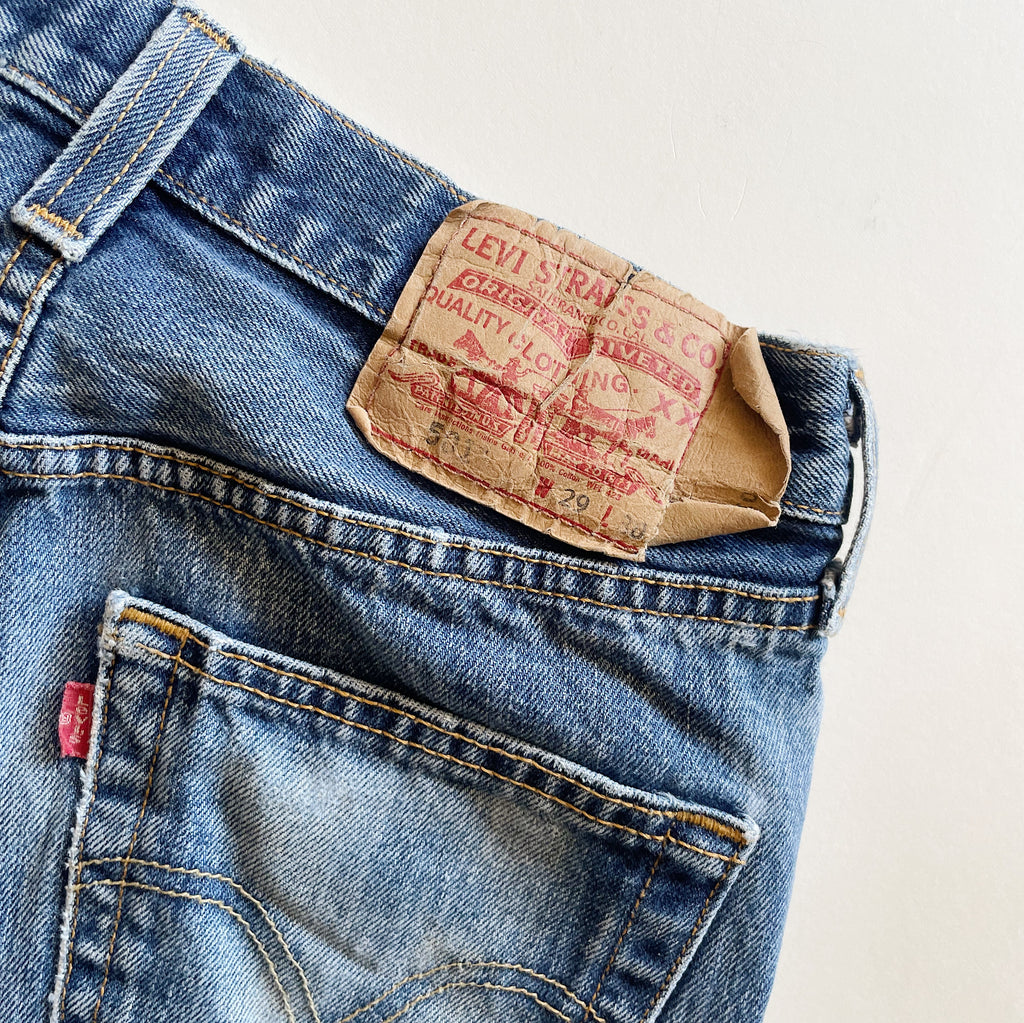 Vintage Levi’s 501 Denim Shorts | Size 27