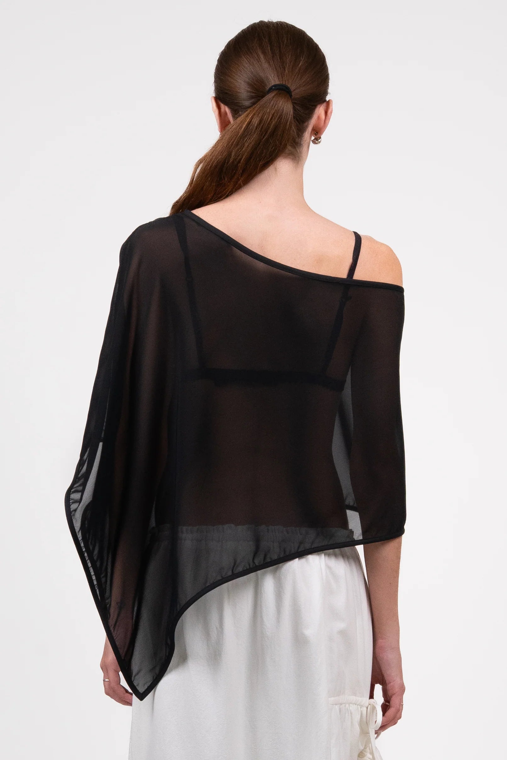 hijulez | Poncho in Black