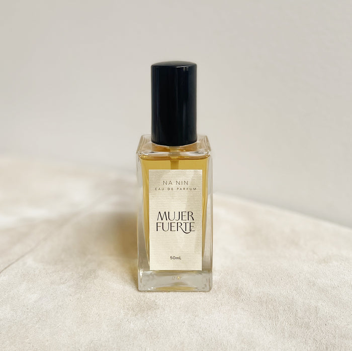 Mujer Fuerte: Palo Santo, Sandalwood, White Musk