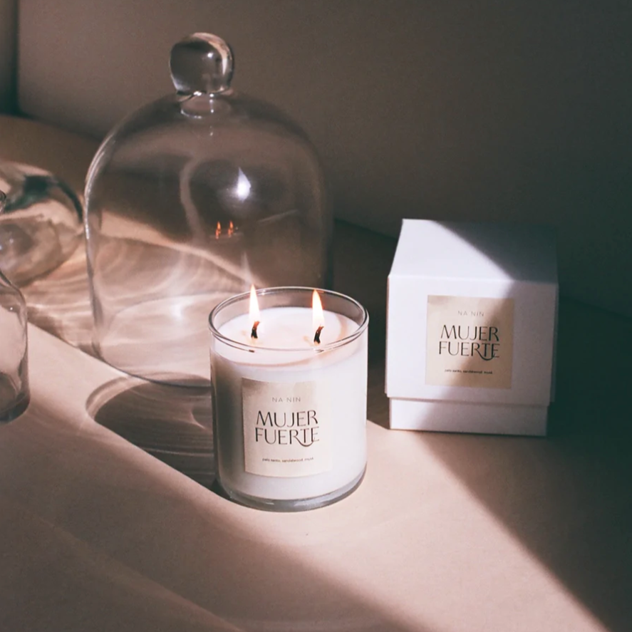 Na Nin | Mujer Fuerte Candle